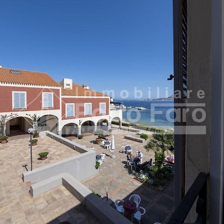 Villa 12 CENTRO - Trilocale vista mare sul Faro di Porto Faro Palau Esterno foto